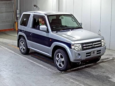 Mitsubishi Pajero Mini