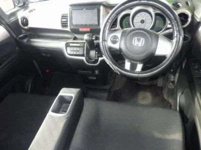 Honda N-Box+