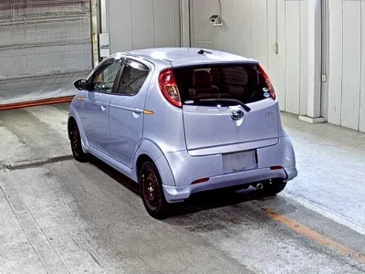 Subaru R2