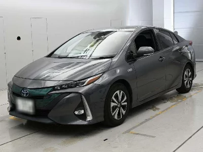 Toyota Prius PHV