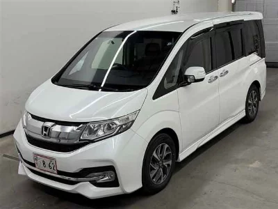 Honda STEPWGN SPADA
