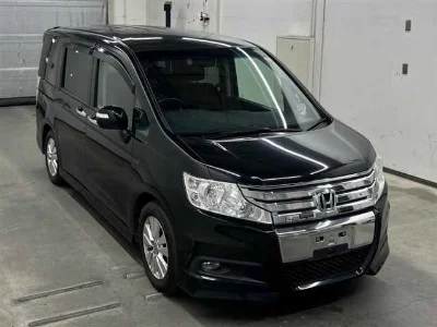 Honda STEPWGN SPADA