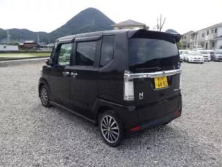 Honda N BOX CUSTOM