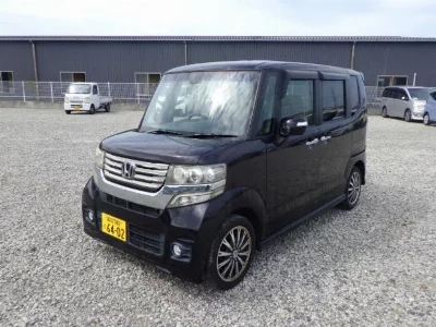 Honda N BOX CUSTOM
