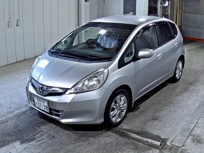 Honda FIT HYBRID