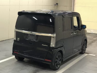 Honda N BOX CUSTOM