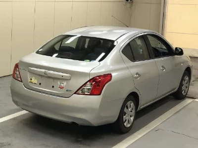 Nissan Tiida Latio