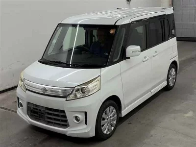 Suzuki Spacia Custom