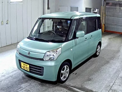 Suzuki Spacia