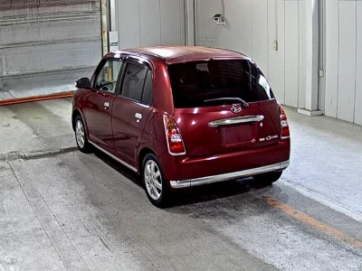 Daihatsu Mira Gino