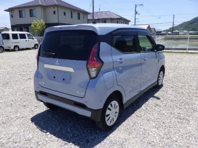 MITSUBISHI EK X EV