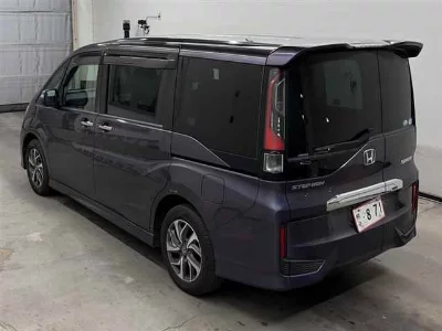 Honda STEPWGN SPADA