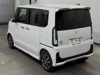 Honda N BOX CUSTOM
