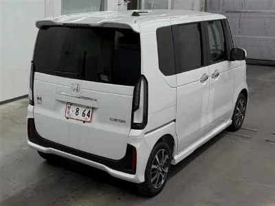 Honda N BOX CUSTOM