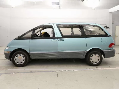 Toyota ESTIMA EMINA