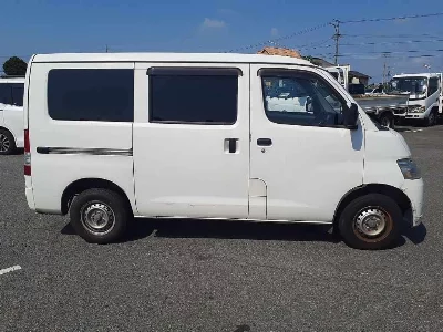 Toyota LiteAce Van