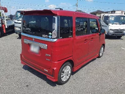 Suzuki Spacia Custom