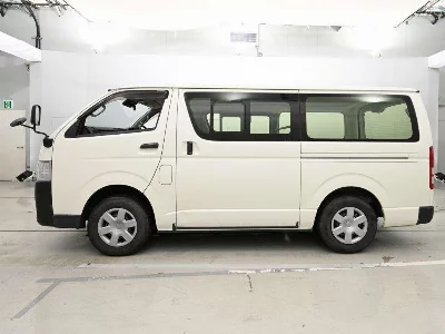 Toyota RegiusAce