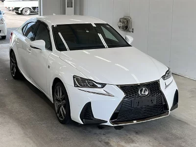 Lexus IS300h