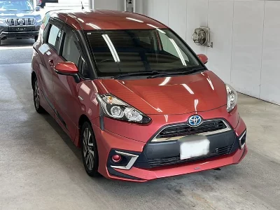 Toyota Sienta