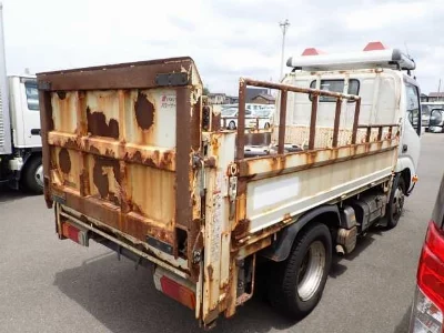 Hino DUTRO