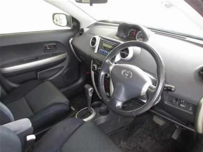 Toyota Ist