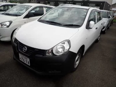 Nissan AD