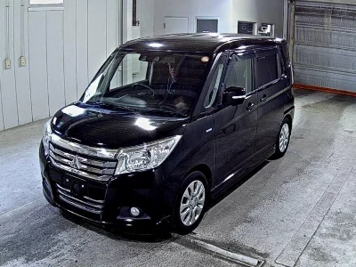 Mitsubishi Delica D:2