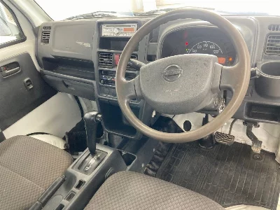 Nissan NT100 Clipper