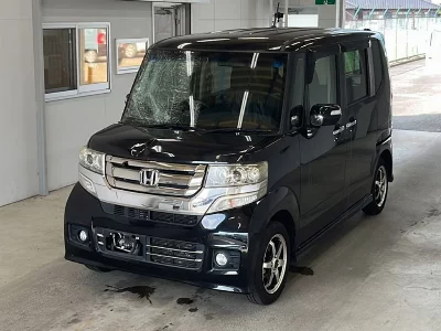 Honda N BOX CUSTOM