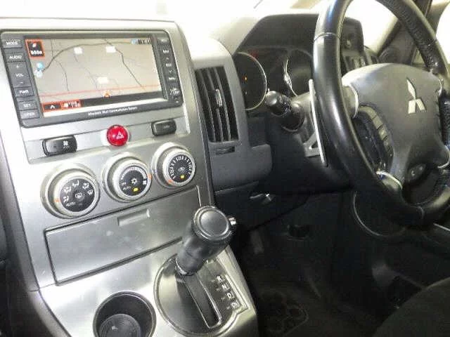 Mitsubishi Delica D:5  с аукциона в Японии