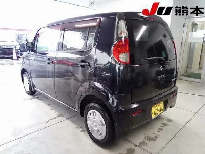 Suzuki MRWAGON