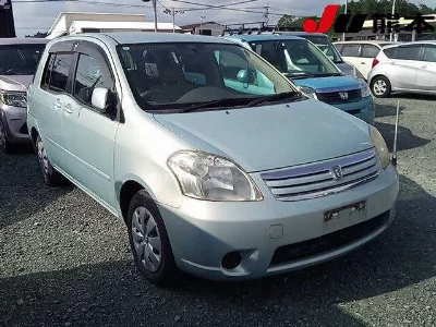 Toyota Raum