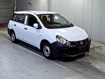 Nissan AD