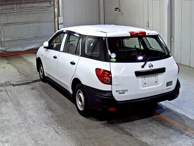 Nissan AD