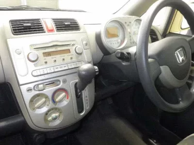 Honda Life