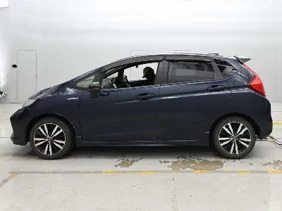 Honda FIT HYBRID