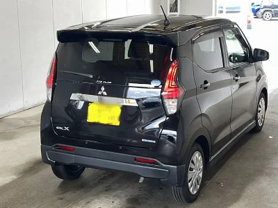 MITSUBISHI EK X