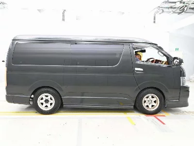 Toyota HIACE WAGON