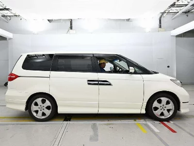 Honda ELYSION PRESTIGE