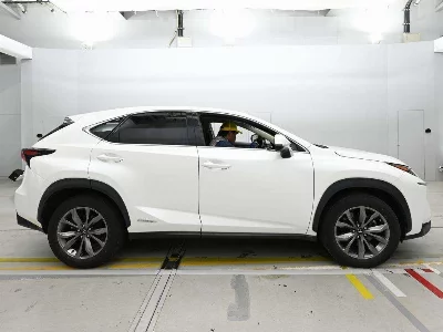 Lexus NX300h