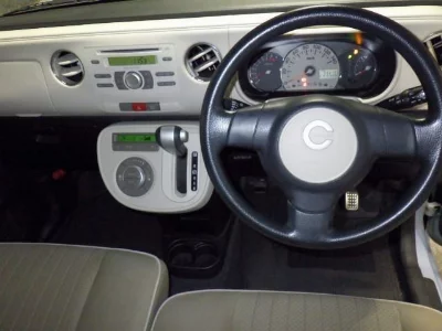 Daihatsu Mira Cocoa