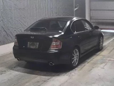 Subaru Legacy B4