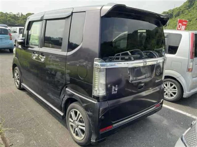 Honda N BOX CUSTOM