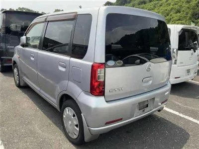 Nissan Otti