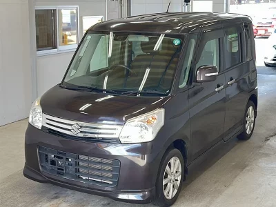 Suzuki Spacia