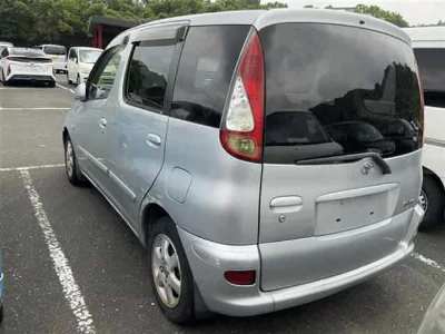 Toyota FUN CARGO