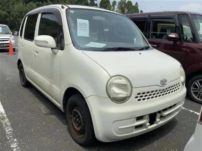Daihatsu Move Latte