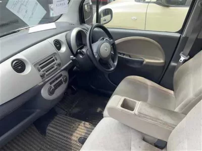 Daihatsu Move Latte