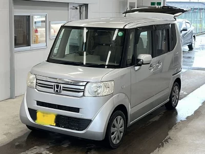 Honda N-Box+
